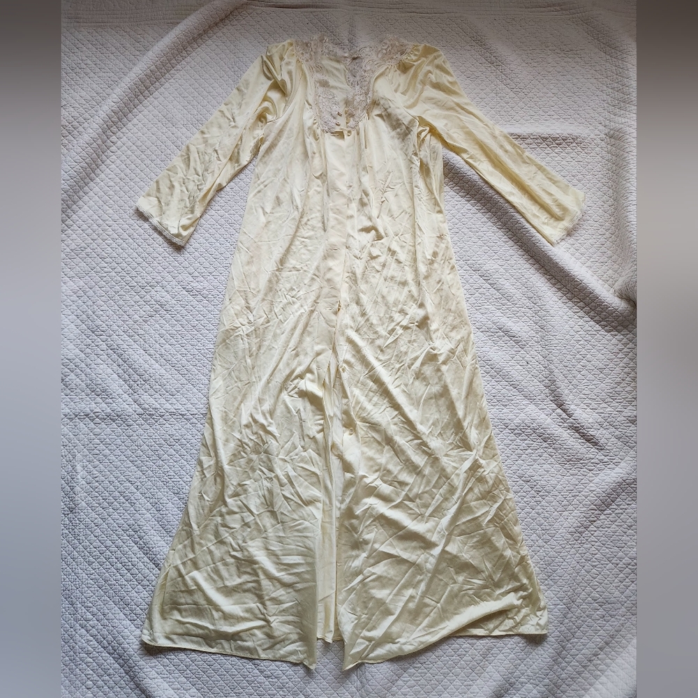 Peignoir Elegant Yellow Long Robe
